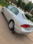 Honda Civic 2008 Silver - 3