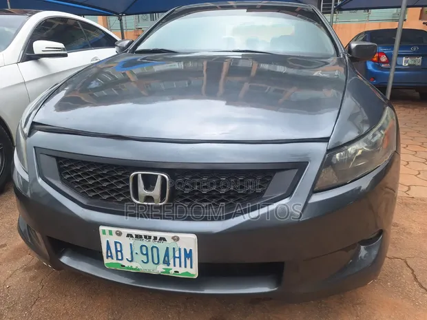 Honda Accord 2009 Gray - 1