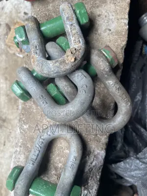 5/8" K.F Dee Shackles (3-1/4 Ton) with Bolt & Nut