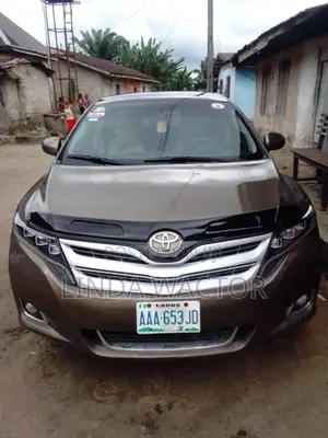 Toyota Venza 2011 Brown