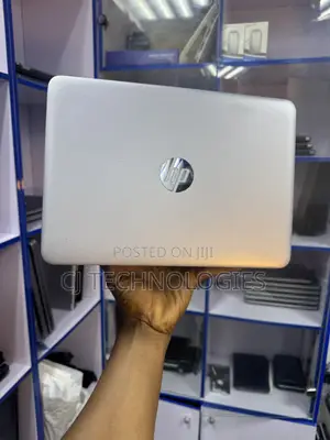 HP EliteBook 820 G4 Laptop - Intel Core i5, 8GB RAM, 256GB SSD