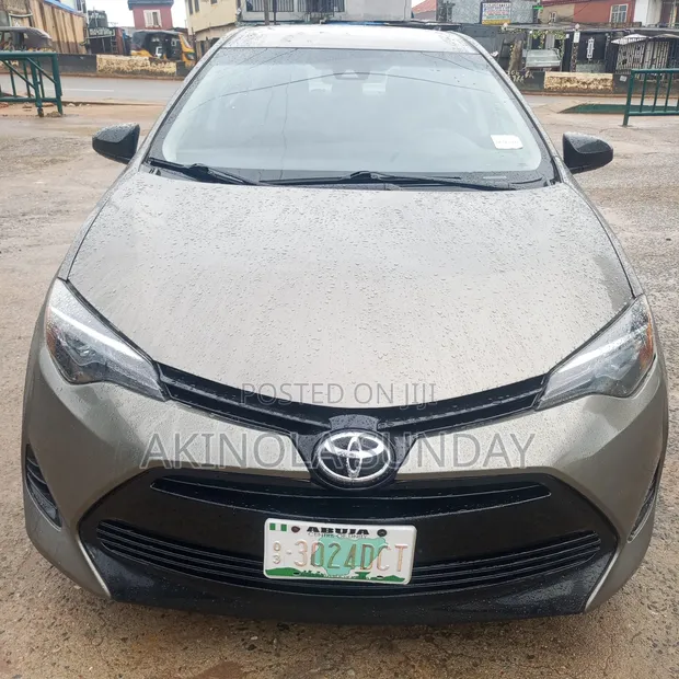 2018 Toyota Corolla Gray - 1