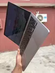 Apple MacBook Pro 2020 13.3" Intel Core i5 16GB RAM 1TB SSD - 4