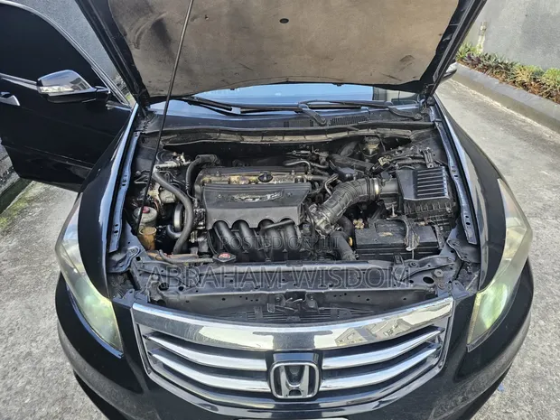Honda Accord 2012 Baki - 1