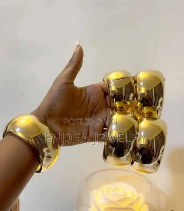 Chunky Gold Bangle Bracelet - 1