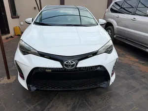 2016 Toyota Corolla LE Sedan White