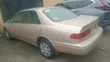 Toyota Camry 2000 Zinariya - 3