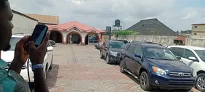 Filin Kasuwanci don Hayarwa - 1200 sqm, Challenge/Ibadan