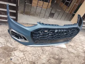 Cikakken Bumper na Audi Q5 2022