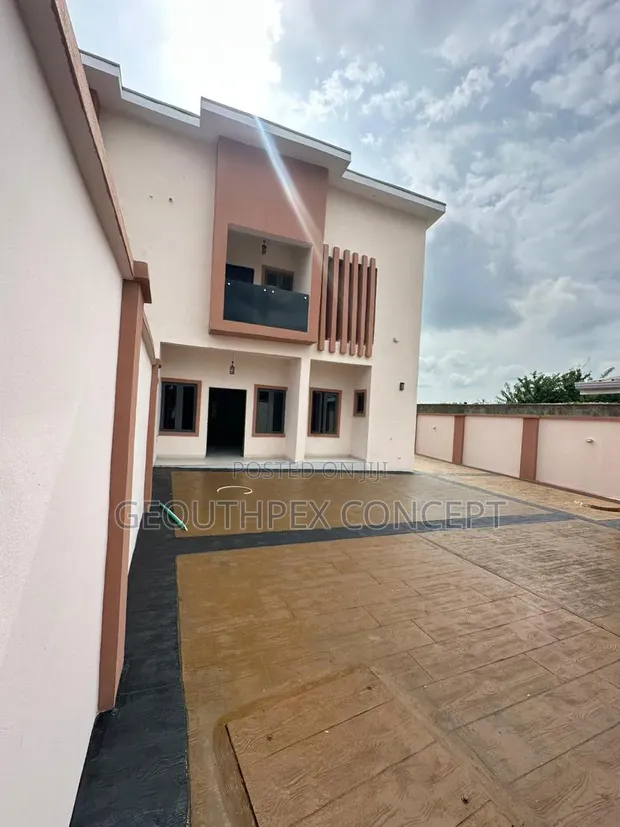 4 Bedroom Duplex for Sale in Akobo, Ibadan - 1