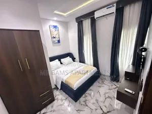 The Vintage Apartments: 1-Bedroom & Studio Short Let