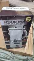 GE Three Blade Rechargeable Portable Blender - 1
