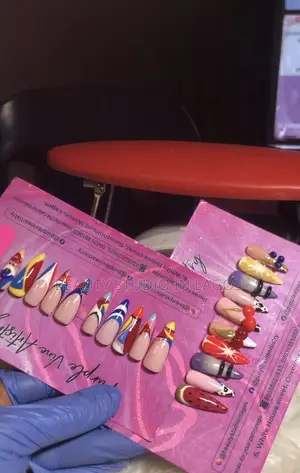Press On Nails - Bulk & Student Sets