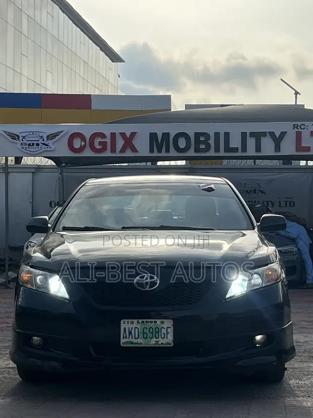 Toyota Camry 2008 Baki - 1