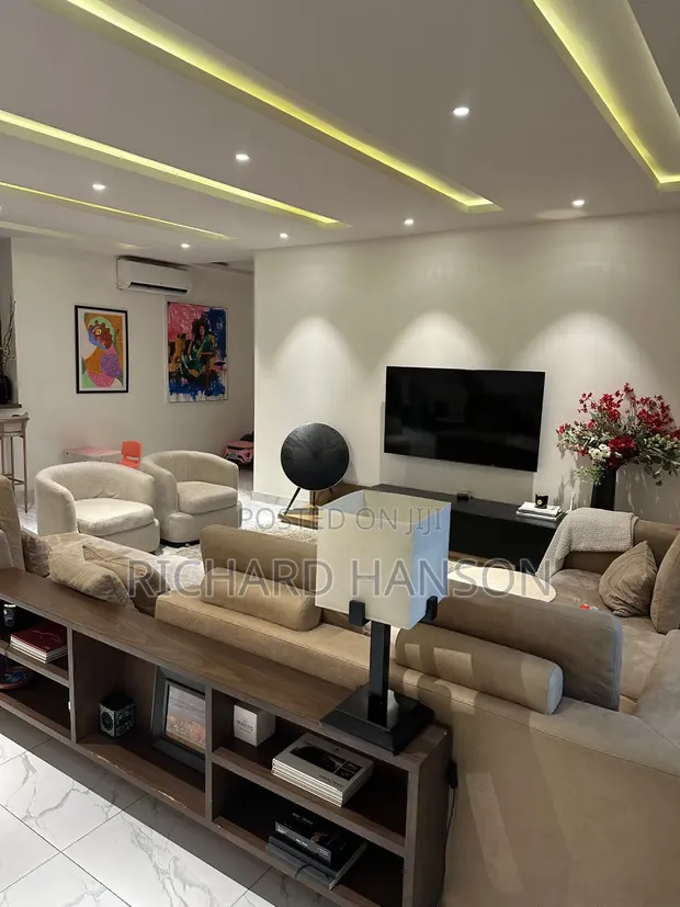 3 Bedroom Apartment for Rent in Ikate, Lekki - 1