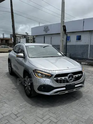 Mercedes-Benz GLA 250 2022 Silver