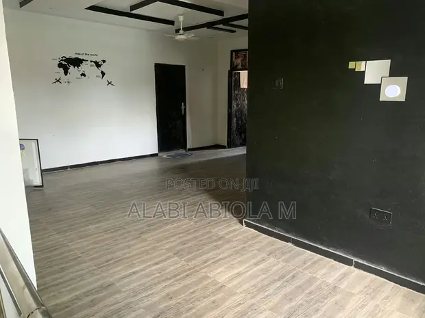 5 Bedroom Penthouse for Sale in Osogbo - 1