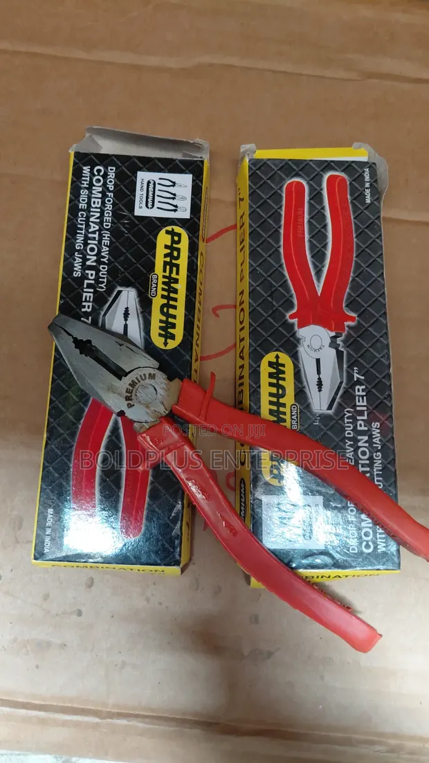 INGCO 7-Inch Combination Pliers - 1