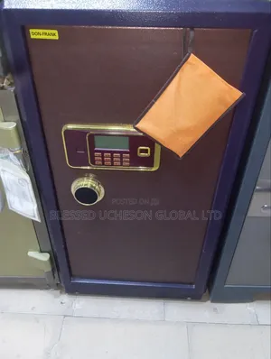 Brand New Digital Fireproof Safe / Electronic Security Safe