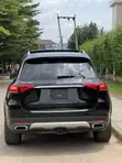 Mercedes-Benz GLE 300d 4MATIC 2020 Black - 2