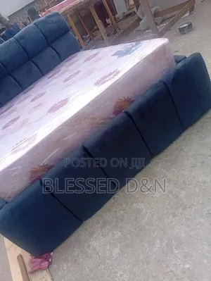 Quality Bubble Bed Frame - Dark Grey