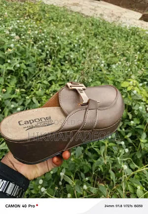 Original Capone Brown Leather Slippers - Size 40