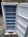 Sabon LG Tsaye Freezer - 5