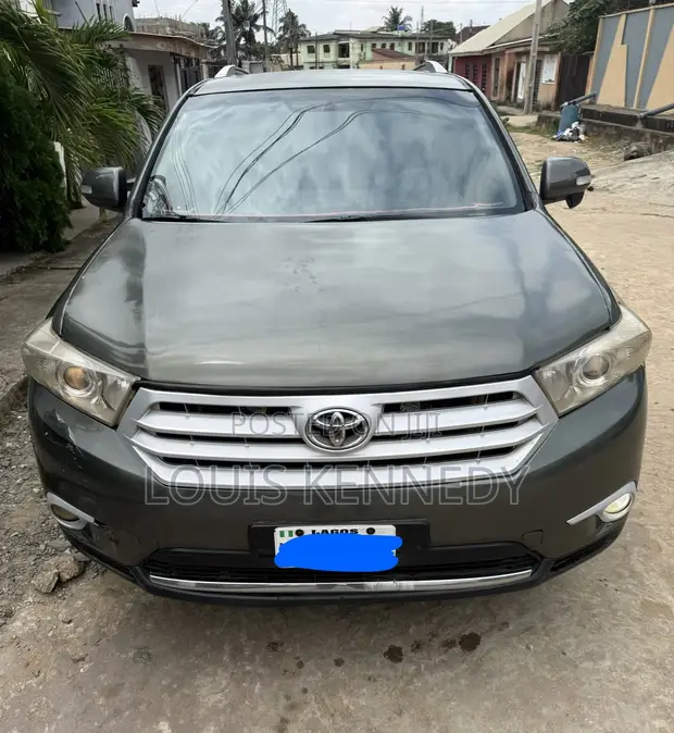 Toyota Highlander 2008 Green - 1
