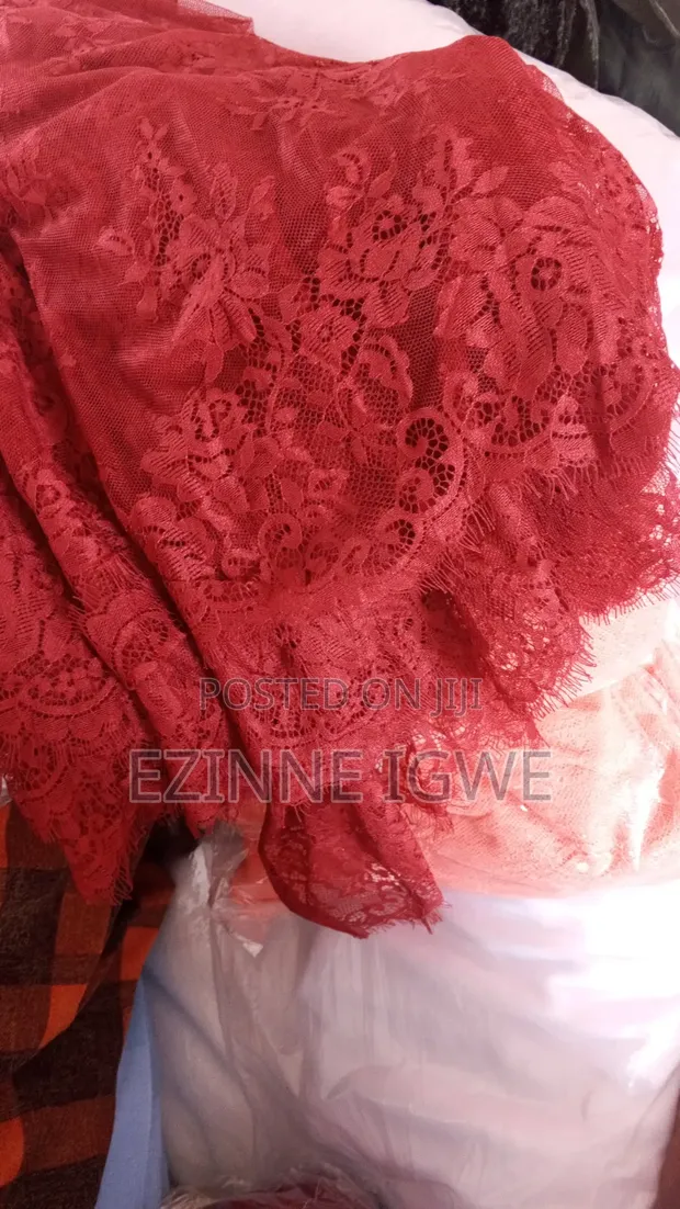 ZinnyRose Chantilly Lace Fabrics - 1