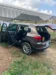 Volkswagen Tiguan 2014 Brown - 1