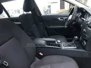 Mercedes-Benz C200 2009 Baki