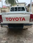 Toyota Hilux 2018 White - 1