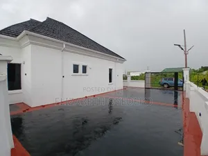 Furnished 3-Bedroom Bungalow in Mowe, Pakuro for Sale