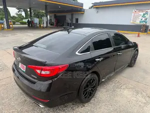 2015 Hyundai Sonata Limited - Foreign Used