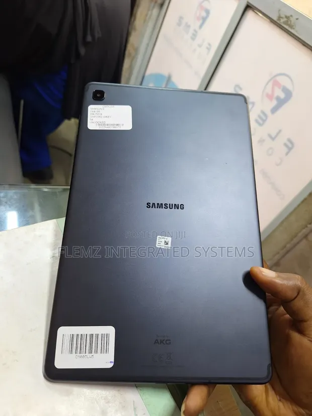 Samsung Galaxy Tab S6 Lite 64GB Gray - 1