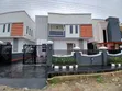 Gidan Kayan Saka 4-Bedroom Duplex Don Siyarwa a Pakuro - 1
