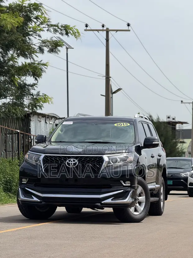 Toyota Land Cruiser Prado 2016 Black - 1