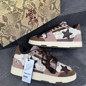 Kaalixto Star Sneakers - Na Maza Da Mata Na Hanyar Zama