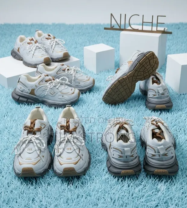 Takalmi Chunky Light Blue Mai Zare Metallic - 1