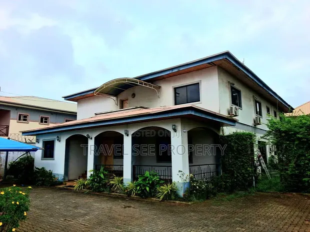 6-Bedroom Duplex for Rent in Lekki Phase 1 - 1