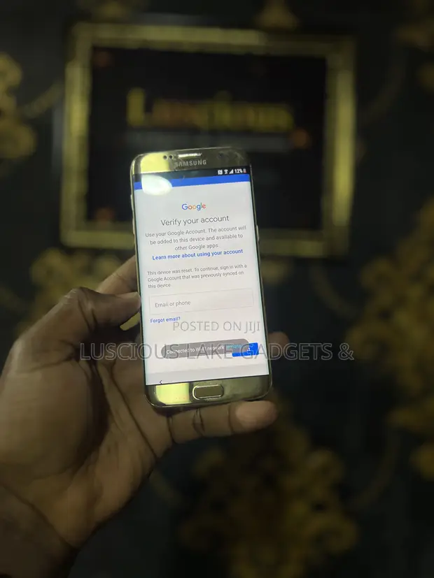 Samsung Galaxy S7 Edge 32GB Gold - 1