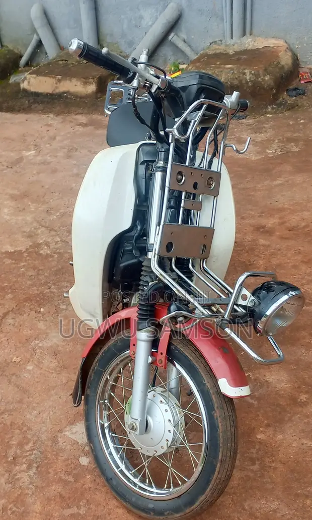 Honda CB 100cc Red - 1