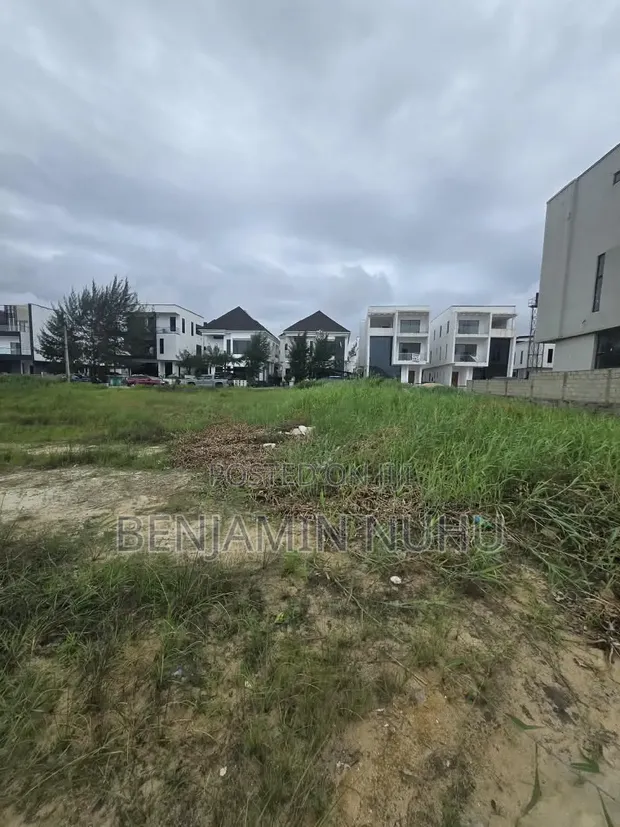 Ready to Build 371sqm Land for Sale in Magamound Estate, Lekki County - 1