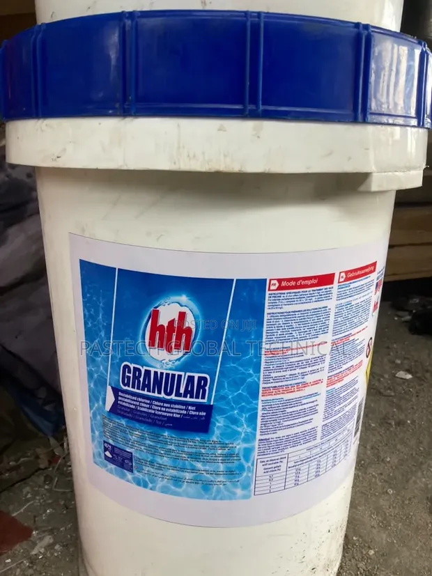 HTH Granular Calcium Hypochlorite (50kg) - 1