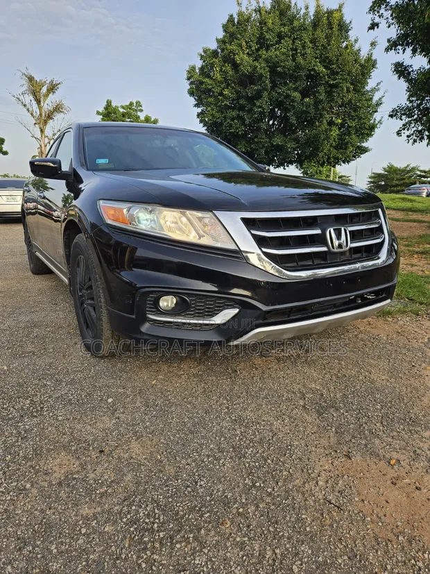 Honda Crosstour 2015 Black - 1