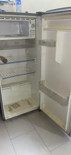 Tushen Firij na Haier Thermocool - An Riga An Yi Amfani Dashi