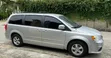 Dodge Caravan 2012 Silver - 2