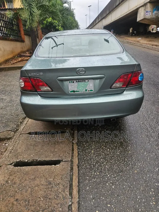 Lexus ES 2003 Silver - 1