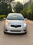 Toyota Yaris 2006 Gray - 1
