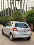 Toyota Yaris 2006 Gray - 2